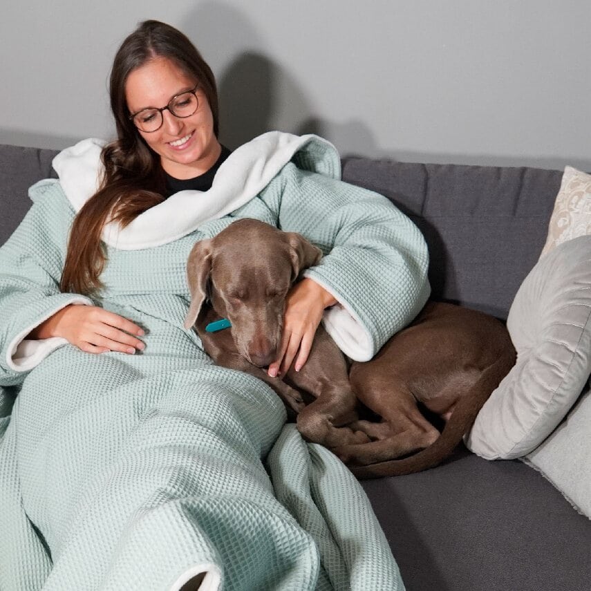 Kuscheldecke mit Ärmeln