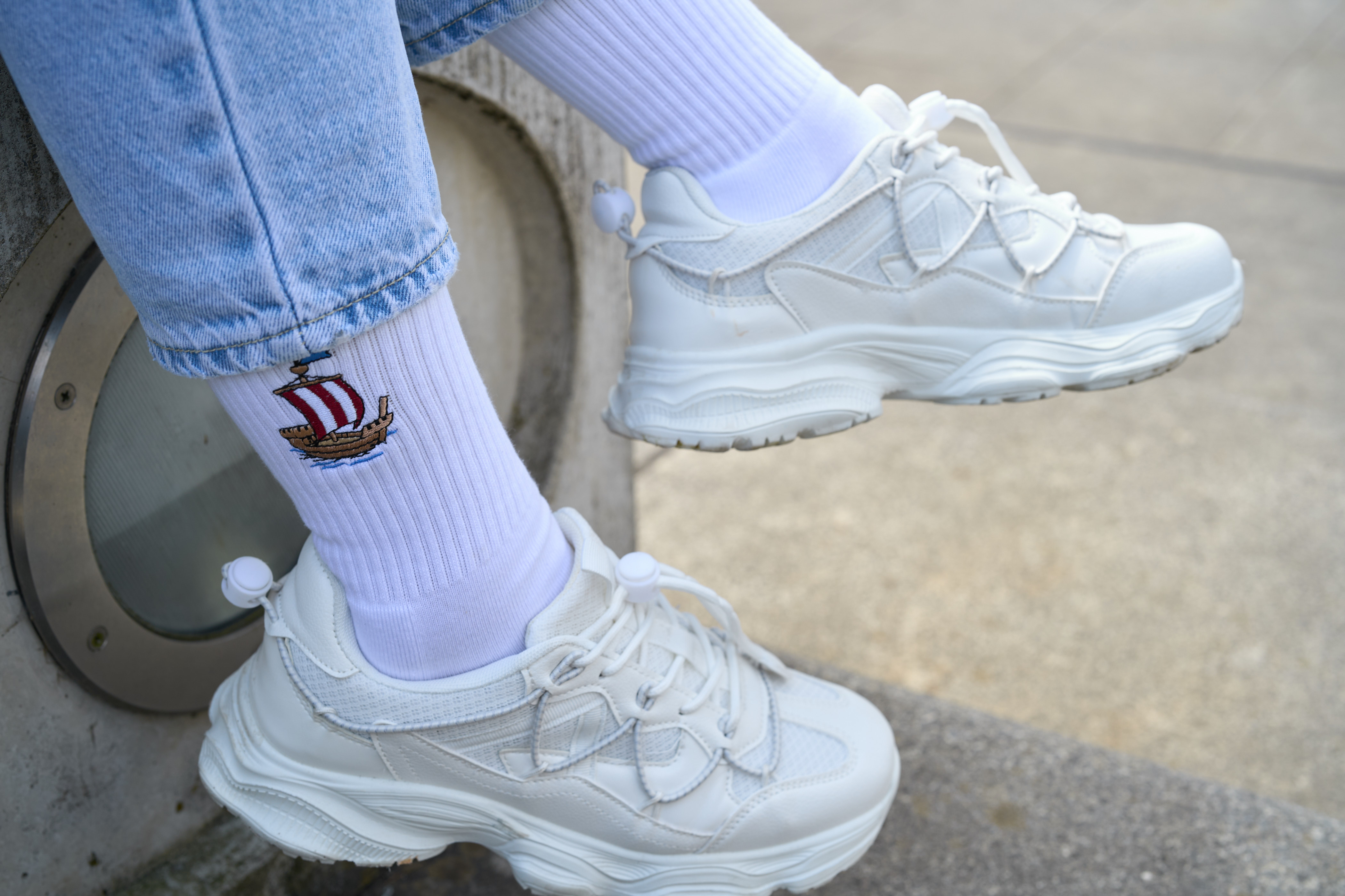 Socken mit maritimen Motiv | weiß